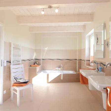 Tatil Evi Lovely In With Sauna